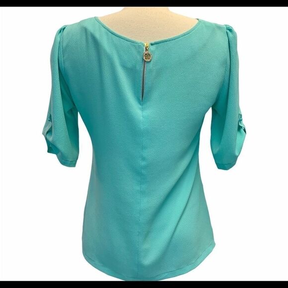 Bebe mint green short sleeve blouse size medium - Picture 3 of 11